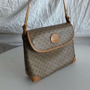 1970s Gucci Purse Beige Leather With Logo